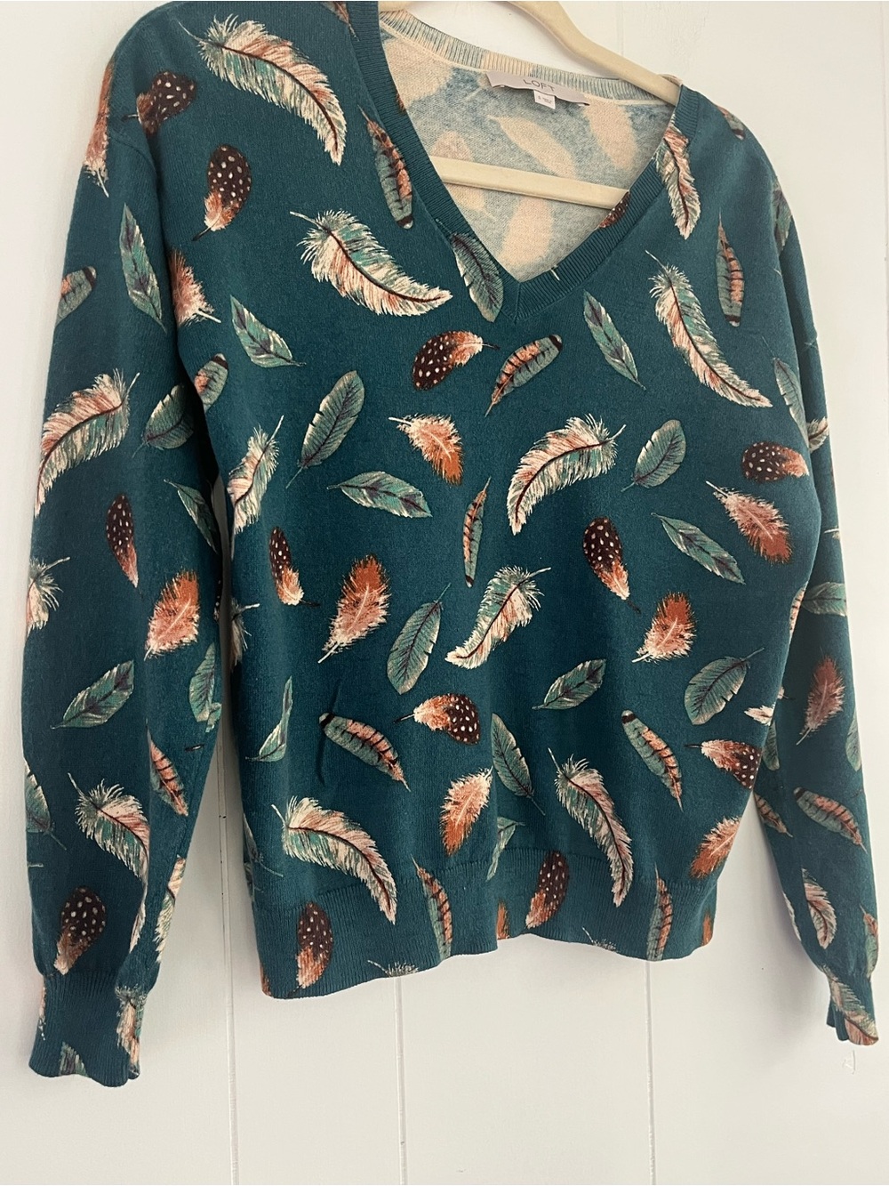 LOFT Teal V-Neck Feather-Print Sweater Colorful Size Small